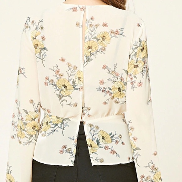 Forever 21 (3X) contemporary flower blouse - Picture 2 of 6